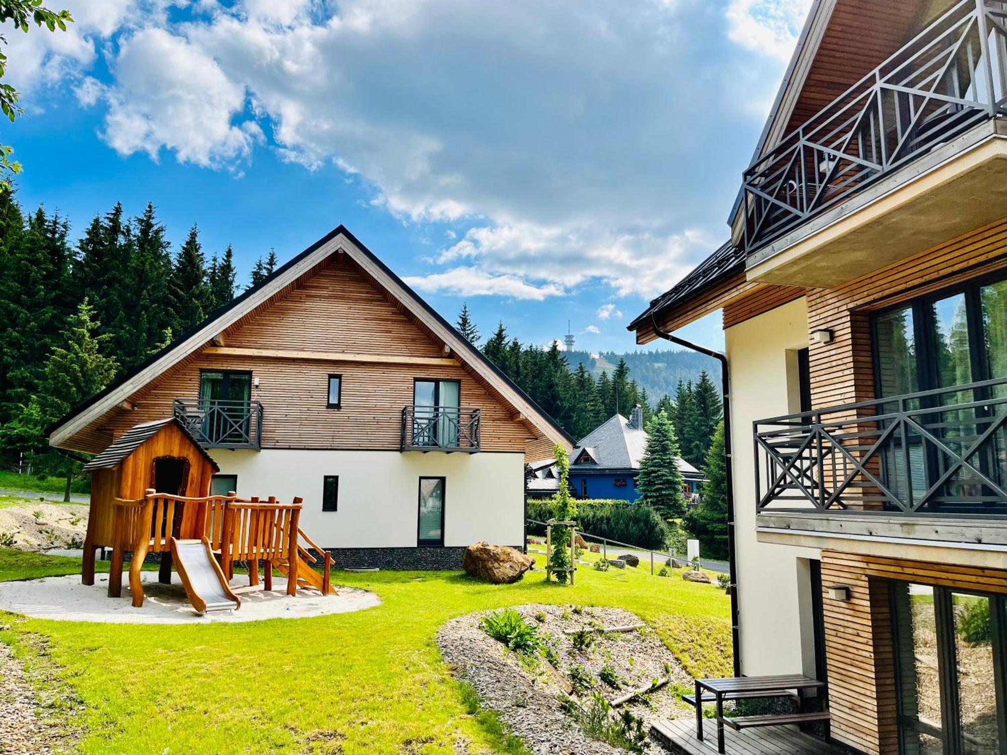 Ski Chalet Klinovec Loučná pod Klínovcem Eksteriør bilde
